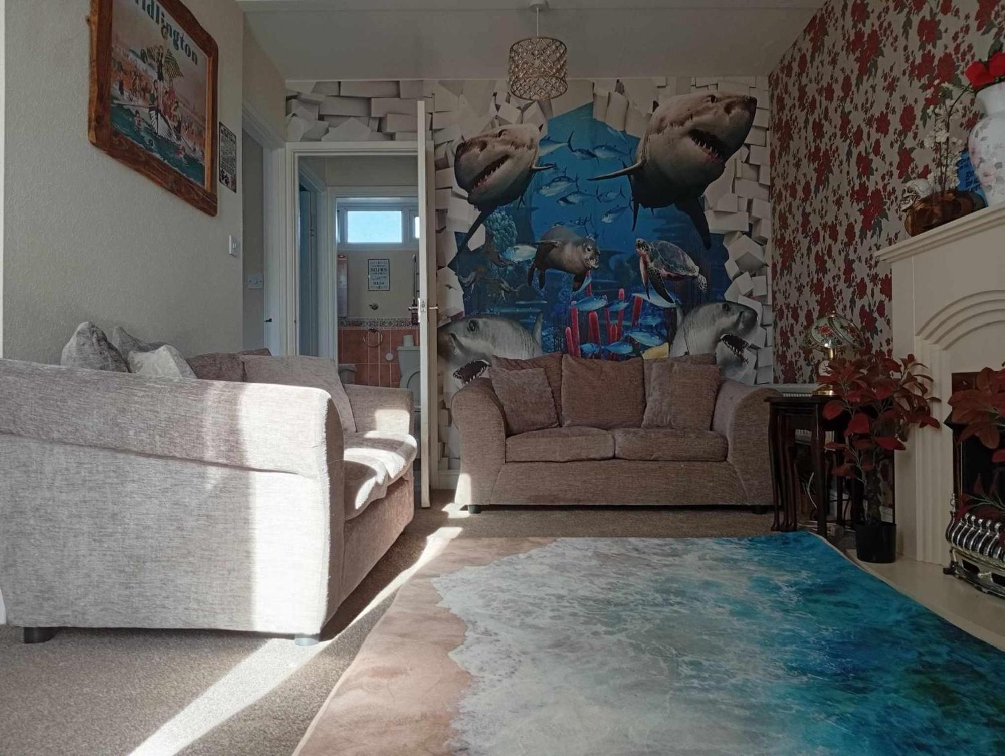 Yeolde Woodern Seashak: Country Views & Pet-friendly Coastal Retreat